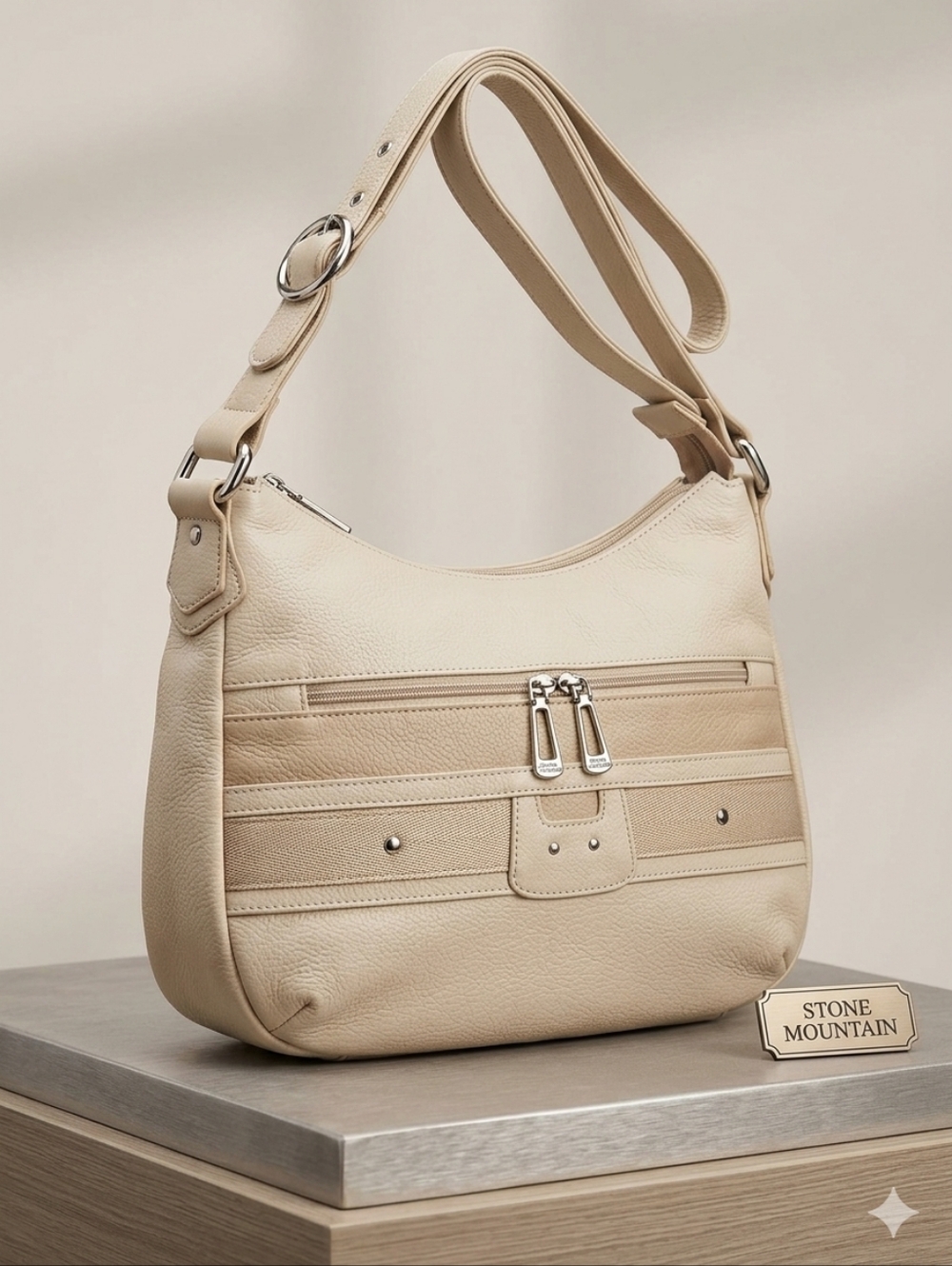 STONE MOUNTAIN Cream Leather Shoulder Bag